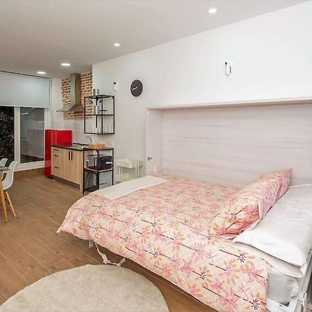 Estudio En Palacio La Latina マドリード エクステリア 写真