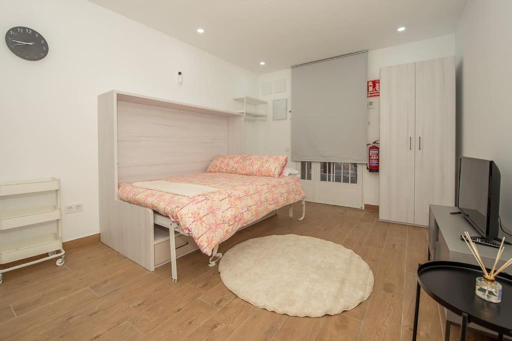 Estudio En Palacio La Latina マドリード エクステリア 写真
