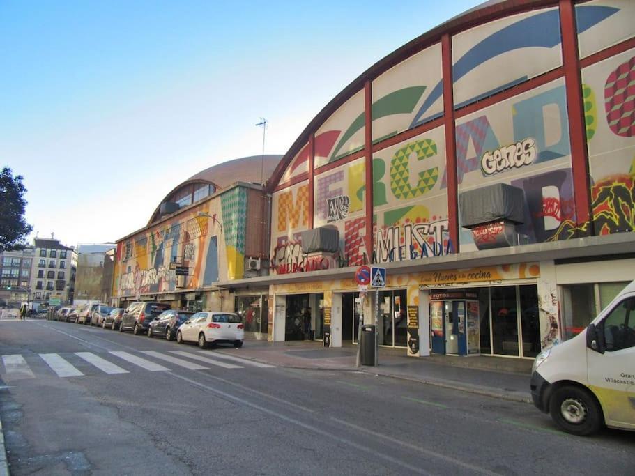 Estudio En Palacio La Latina マドリード エクステリア 写真