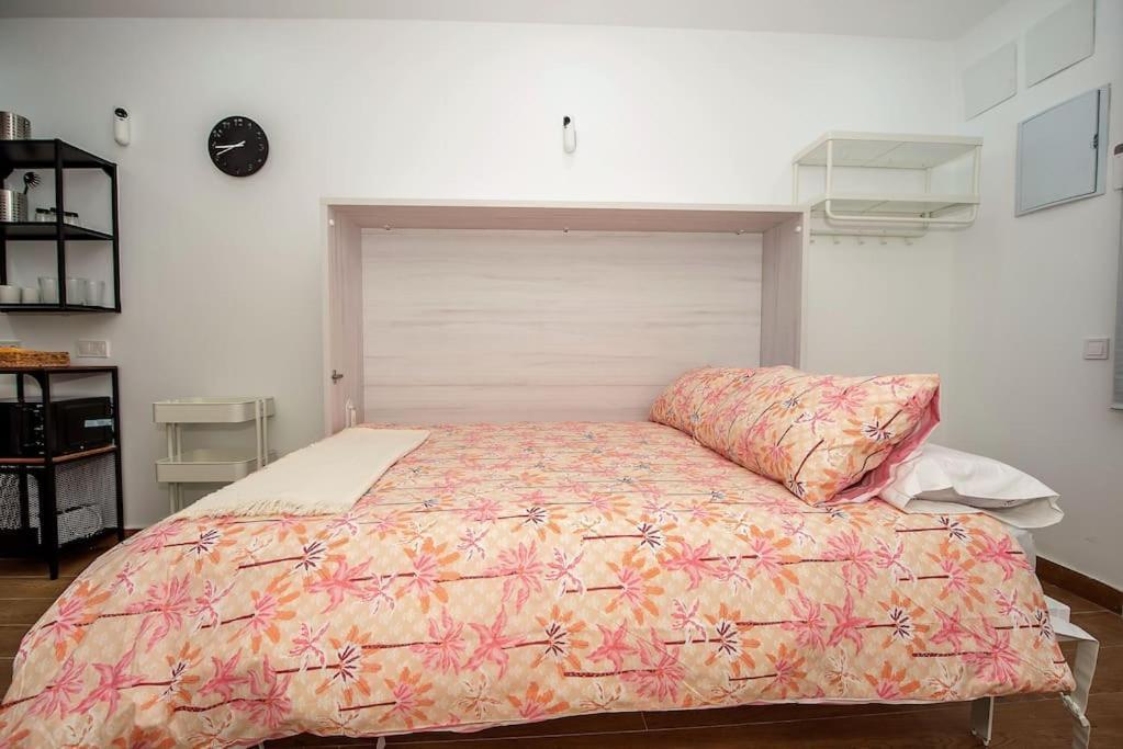 Estudio En Palacio La Latina マドリード エクステリア 写真